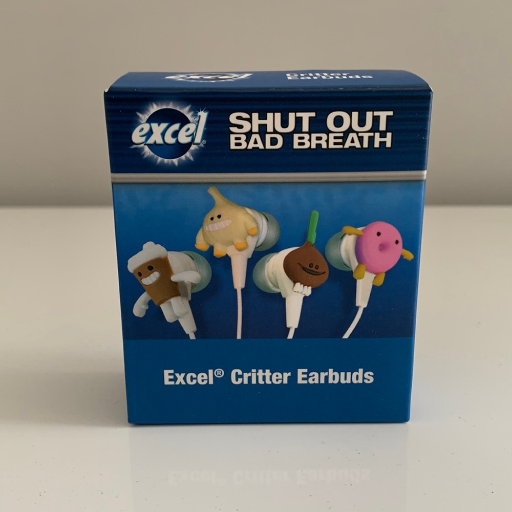 BNIB Excel Onion Critter Earbuds